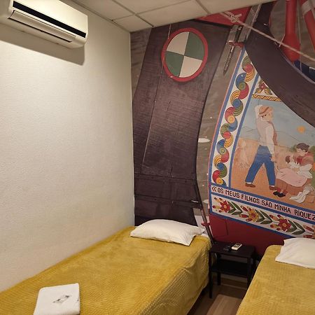 Peters Guesthouse Aveiro Exterior photo