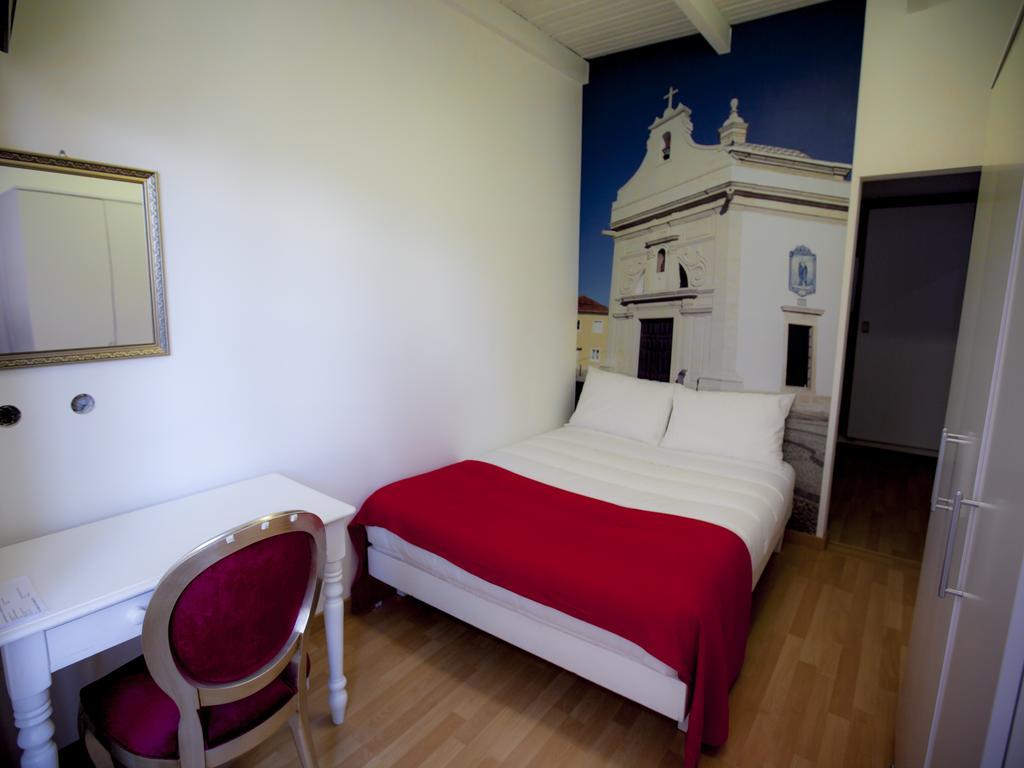 Peters Guesthouse Aveiro Exterior photo